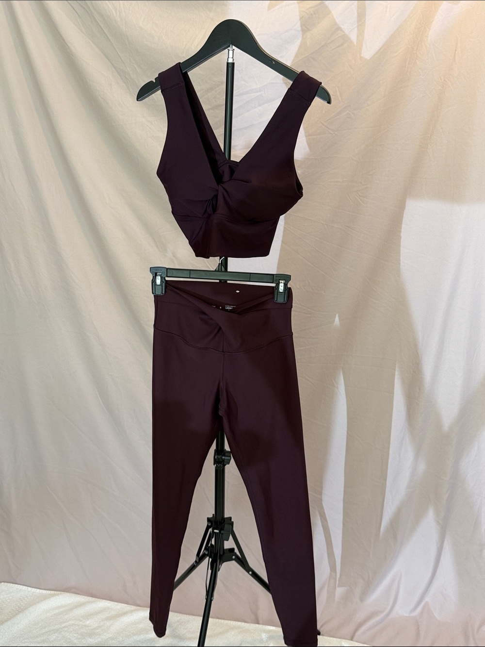 Old Navy plum V-Neck Crop Tank and High-Waist Leggings Set